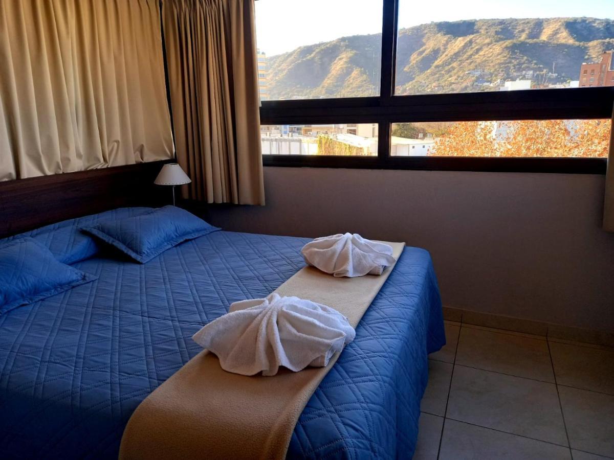 Hotel Hurlingham Villa Carlos Paz Esterno foto