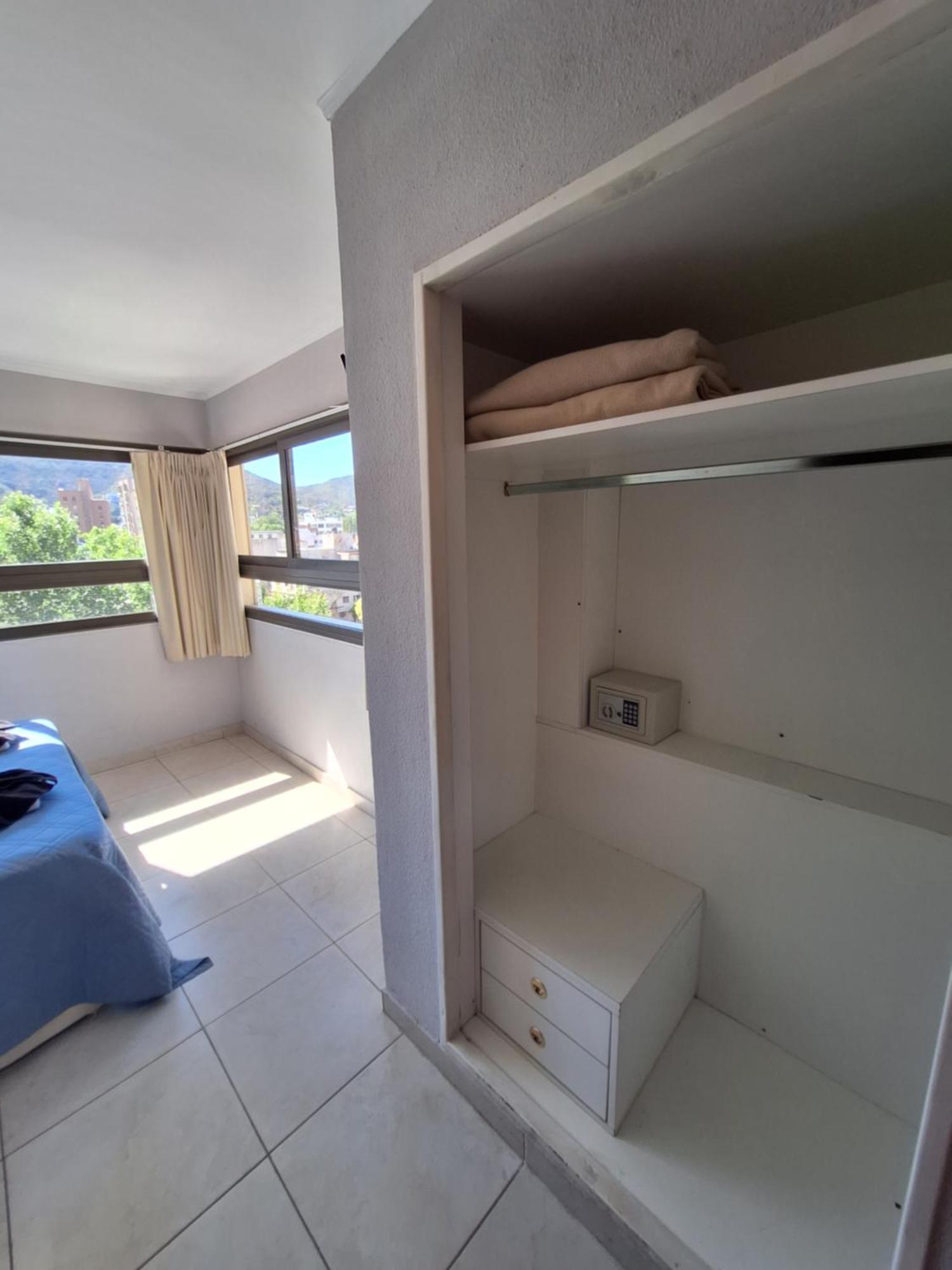 Hotel Hurlingham Villa Carlos Paz Esterno foto